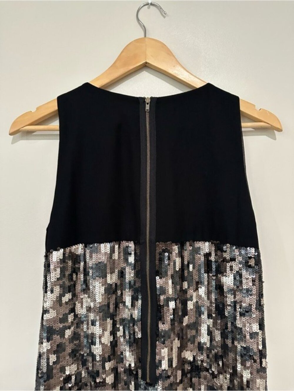 Trina Turk Black Sequin Cocktail Dress Size 4 NWT Sleeveless Party Mini Glam - Picture 6 of 12